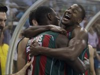 Palacios ve Strawberry'den şampiyonluk yorumu