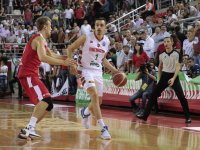 Pınar Karşıyaka, Almanya'da galibiyet peşinde