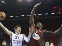 Pınar Karşıyaka-Anadolu Efes final serisi başlıyor