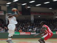 Pınar Karşıyaka, Banvit'e kaybetti