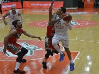 Pınar Karşıyaka Banvit'i galibiyetle tanıştırdı...