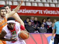 Pınar Karşıyaka Banvit'i parçaladı...