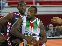 Pınar Karşıyaka Başkent deplasmanında