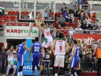 Pınar Karşıyaka ''Demir''i eritti