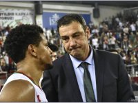 Pınar Karşıyaka devam etmeyi düşünmüyor...