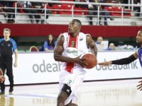 Pınar Karşıyaka doludizgin...