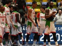 Pınar Karşıyaka düşüşü değerlendirecek...