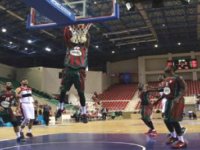 Pınar Karşıyaka Eskişehir'de güle oynaya...