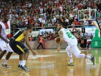 Pınar Karşıyaka, Fenerbahçe'ye kaybetti