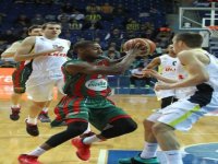 Pınar Karşıyaka, Fenerbahçe'ye kaybetti