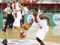 Pınar Karşıyaka galibiyetle start verdi...