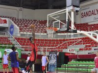 Pınar Karşıyaka ikinci sınavına İstanbul'da çıkıyor