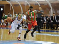 Pınar Karşıyaka, İstanbul Büyükşehir'e fark attı