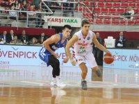 Pınar Karşıyaka, İstanbul'da galibiyet arıyor