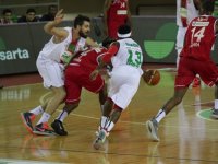 Pınar Karşıyaka, Kolejliler'i eli boş yolladı