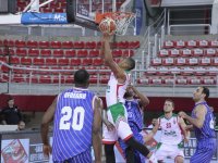 Pınar Karşıyaka, Le Mans karşısında