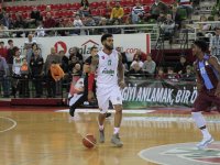 Pınar Karşıyaka, lider Tofaş'ı konuk ediyor