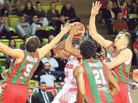 Pınar Karşıyaka, lidere kaybetti...