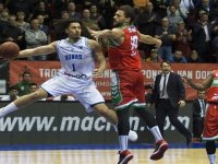 Pınar Karşıyaka liderliği yakalayamadı...