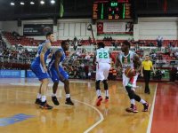 Pınar Karşıyaka ligde seriyi sürdürdü