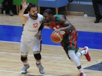 Pınar Karşıyaka normal sezona noktayı koyuyor...