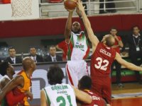 Pınar Karşıyaka, Play-off'ta Galatasaray Odeabank'la eşleşti