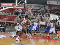 Pınar Karşıyaka, Trabzon'da galibiyet arıyor