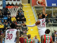 Pınar Karşıyaka Trabzon'da kaybetti