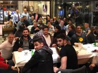 Pınar Karşıyaka turu kutladı...