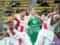 Pınar Karşıyaka'da grup ikinciliği zora girdi