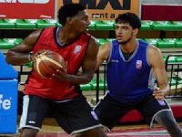 Pınar Karşıyaka'da Jones çalışmalara başladı