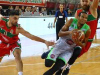 Pınar Karşıyaka'da kaptan kadro dışı...