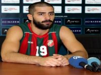 Pınar Karşıyaka'da son ayrılan Yunus Emre Sonsırma