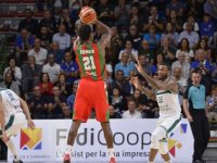 Pınar Karşıyakalı Jones haftanın takımında...