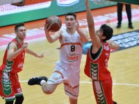 Pınar Karşıyaka'nın gençleri Banvit'e kaybetti