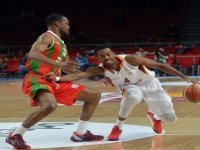 Pınar Karşıyaka'nın gücü yetmedi