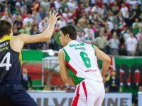 Pınar Karşıyaka'nın ''Kanarya'' keyfi