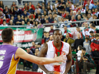 Pınar Karşıyaka'nın konuğu Royal Halı Gaziantep