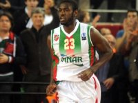 Pınar Karşıyaka'ya bir darbe de Carter'den...