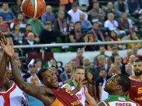 Pınar Karşıyaka'ya ceza geldi...