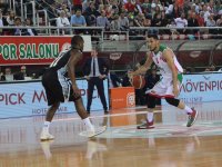 Pınar Karşıyaka'ya para cezası...