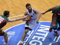 Pınar Karşıyaka'yı Lofton yaktı...