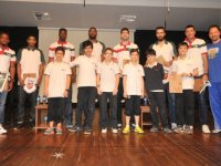 Pınar KSK, Gelişim Koleji'ne konuk oldu