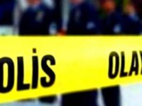 Polis şüpheliyi kovalarken kendini vurdu