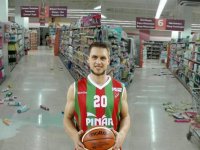 Ponitka depreme markette yakalandı...