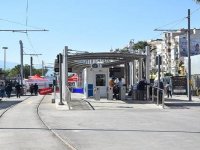 Raylara stand kuruldu, tramvay durdu!..