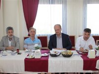 Rektör Akhan: ''İKÇÜ'de tek bir FETÖ'cü kalmayacak''