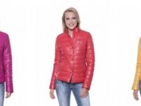 Rengarenk deri montlar ile sokaklar şenleniyor