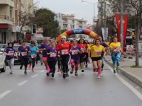 Renkli kadınlar hakları için koştu