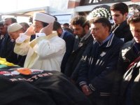 Romanya’da ölen talihsiz genç defnedildi